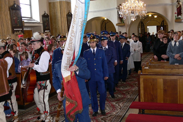 Slávnostná sv. omša za hasičov