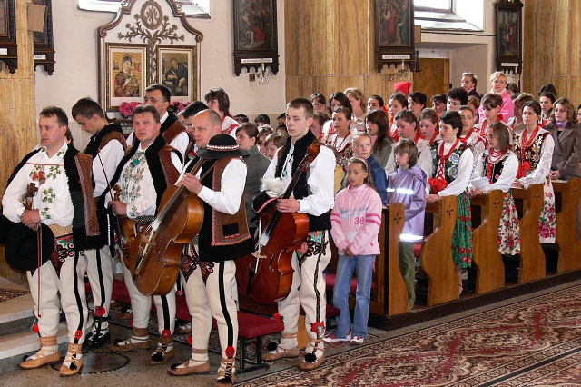 Slávnostná sv. omša za hasičov