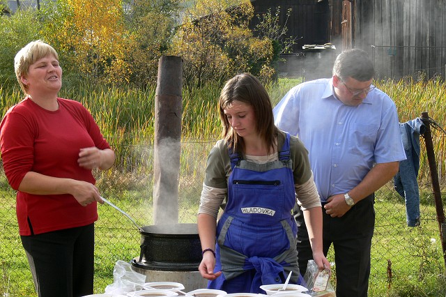 Hasičské družstvo dievčat, 7. 10. 2007