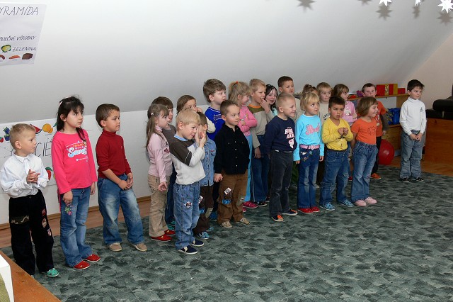 Naši starkí v MŠ, 18. 12. 2007