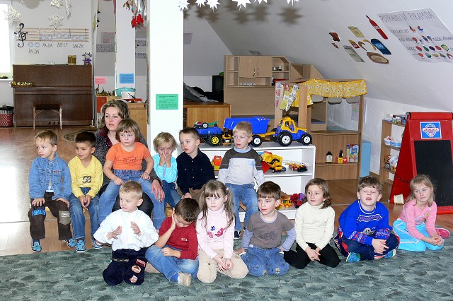 Naši starkí v MŠ, 18. 12. 2007
