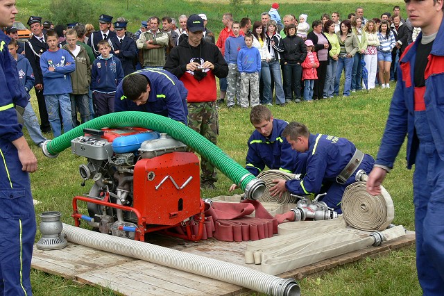 Popoludnie s hasičmi 15. 6. 2008