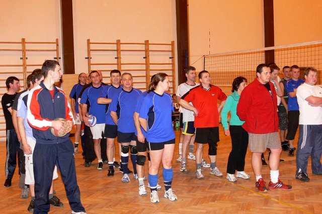 Mikulášsky volejbalový turnaj, Hladovka,11. 12. 2010