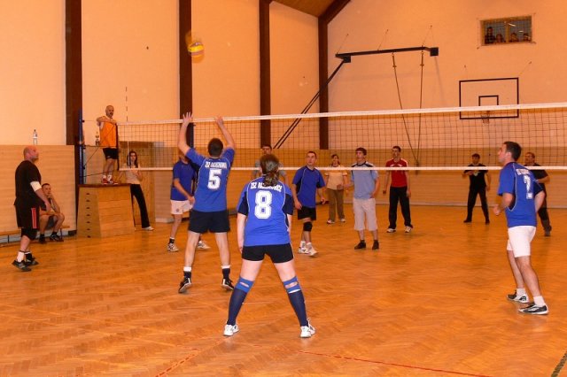 Mikulášsky volejbalový turnaj, Hladovka,11. 12. 2010