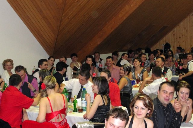 Veselo bolo aj pri stoloch... 5. 1. 2011